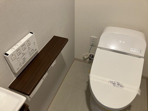 プレサンスロジェ国際通りレーヴタワー 803号室