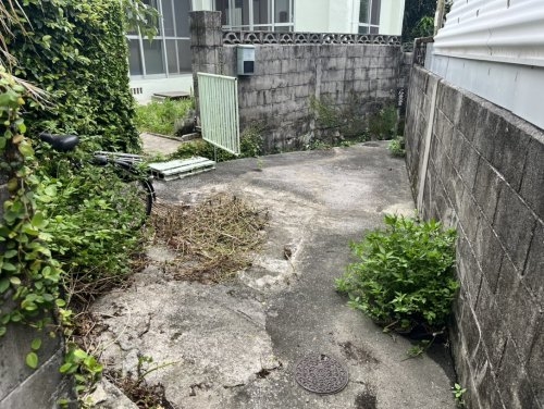 那覇市識名一丁目売り戸建