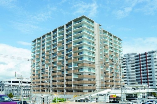 プレミスト浦添港川