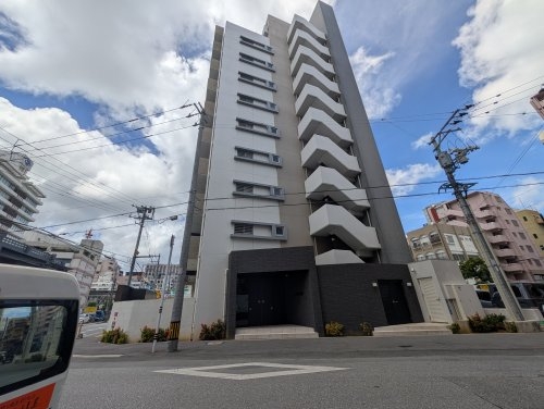 ワイズグレイスシティ久茂地 502号室