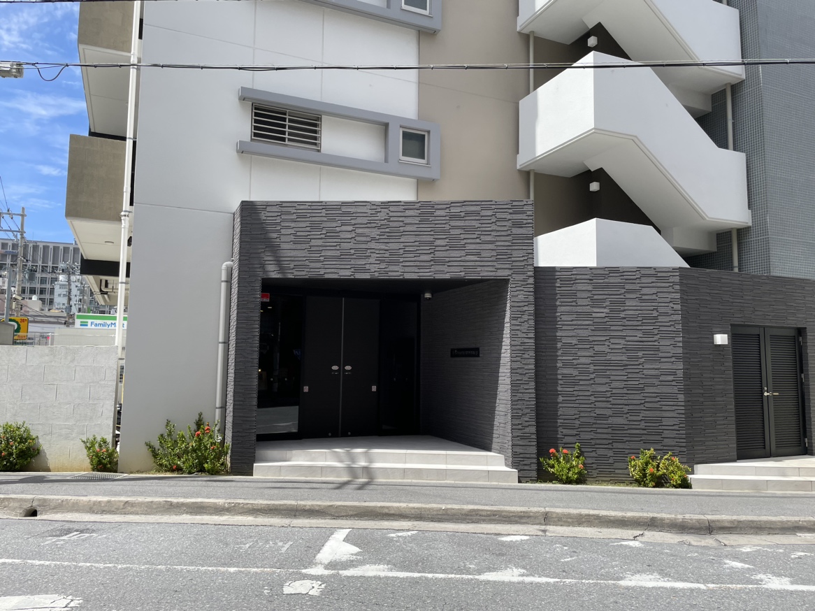 ワイズグレイスシティ久茂地 901号室